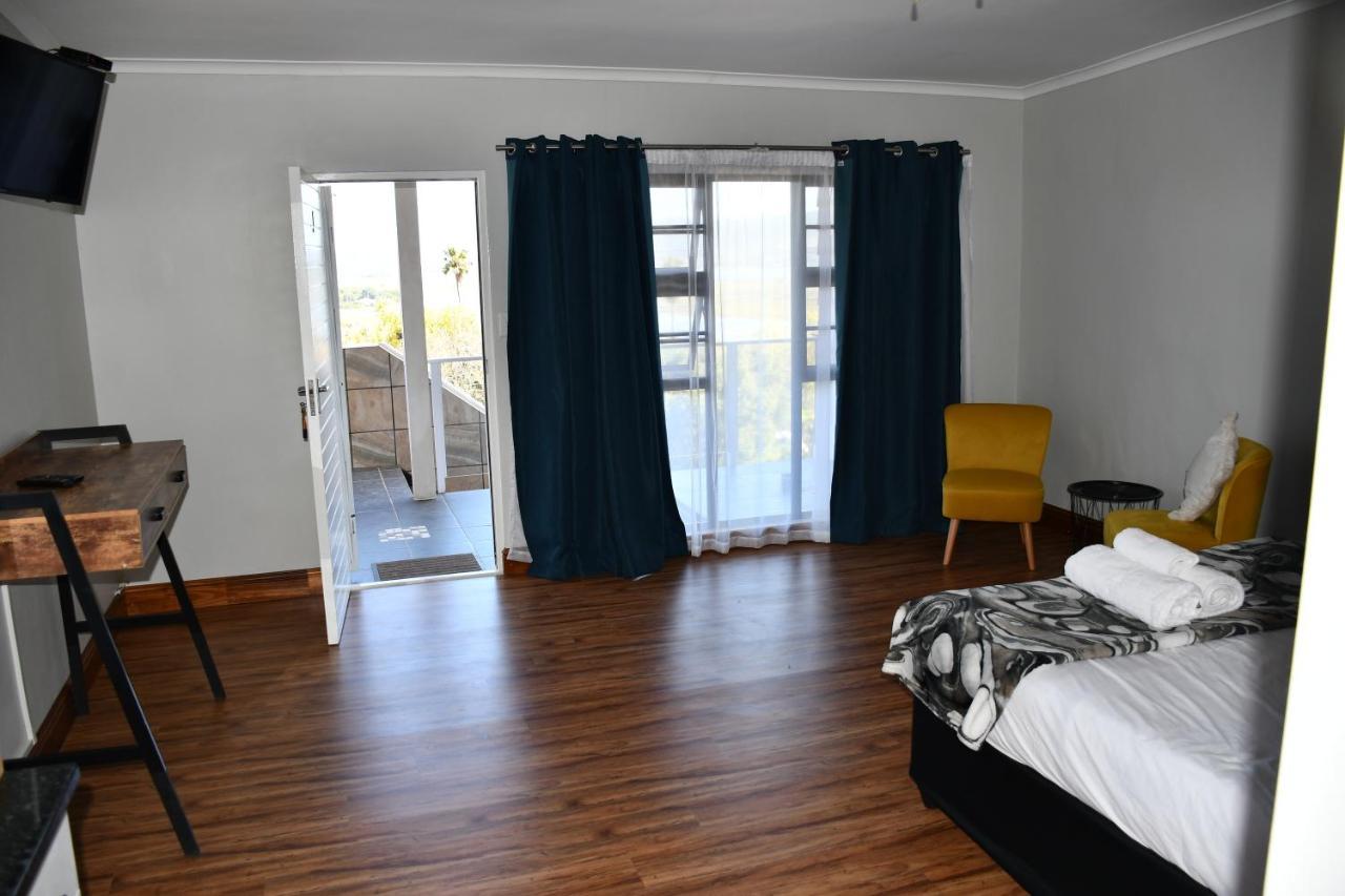 קניסנה Friendz Guesthouse מראה חיצוני תמונה