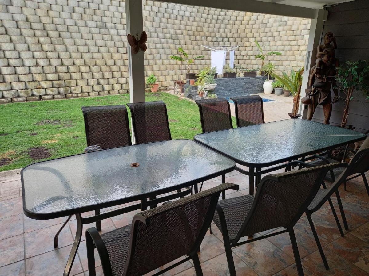קניסנה Friendz Guesthouse מראה חיצוני תמונה
