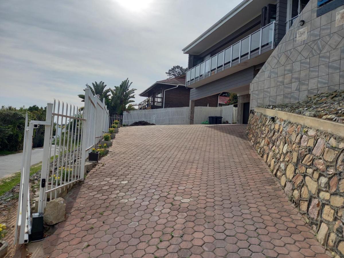 קניסנה Friendz Guesthouse מראה חיצוני תמונה