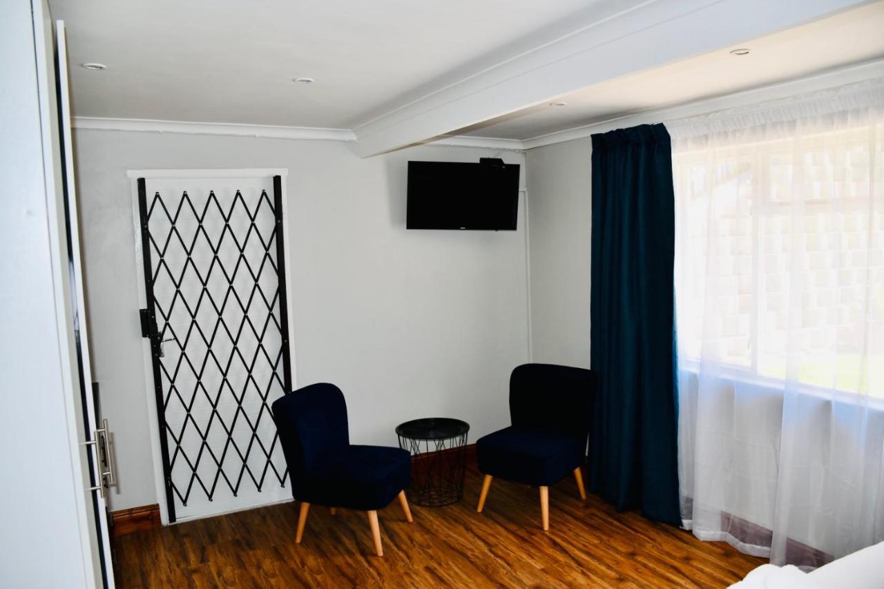קניסנה Friendz Guesthouse מראה חיצוני תמונה