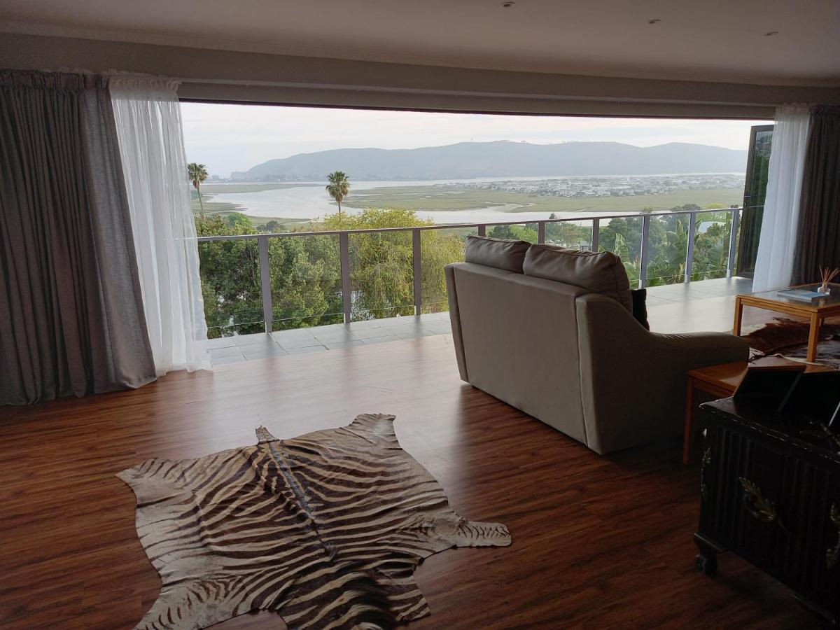 קניסנה Friendz Guesthouse מראה חיצוני תמונה