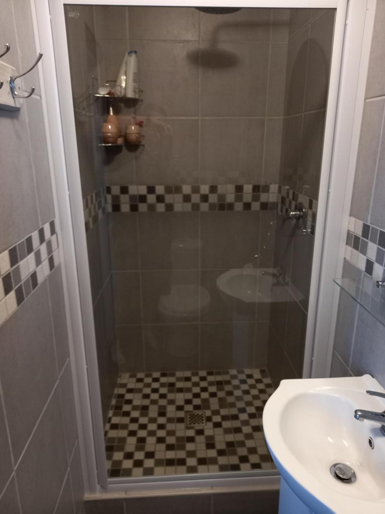 קניסנה Friendz Guesthouse חדר תמונה